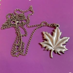 Maple leaf of Canada pewter pendant with 24”chain.